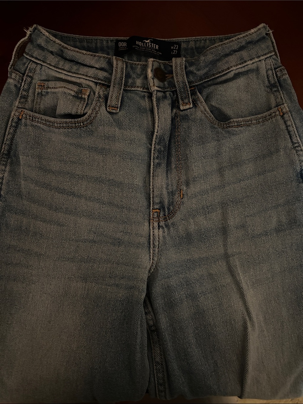 Hollister Slim Men's Jeans in Light Blue Wash